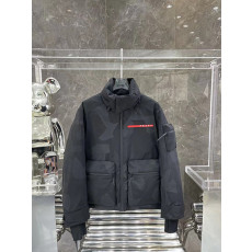 프라다 점퍼 패딩 (남성용)