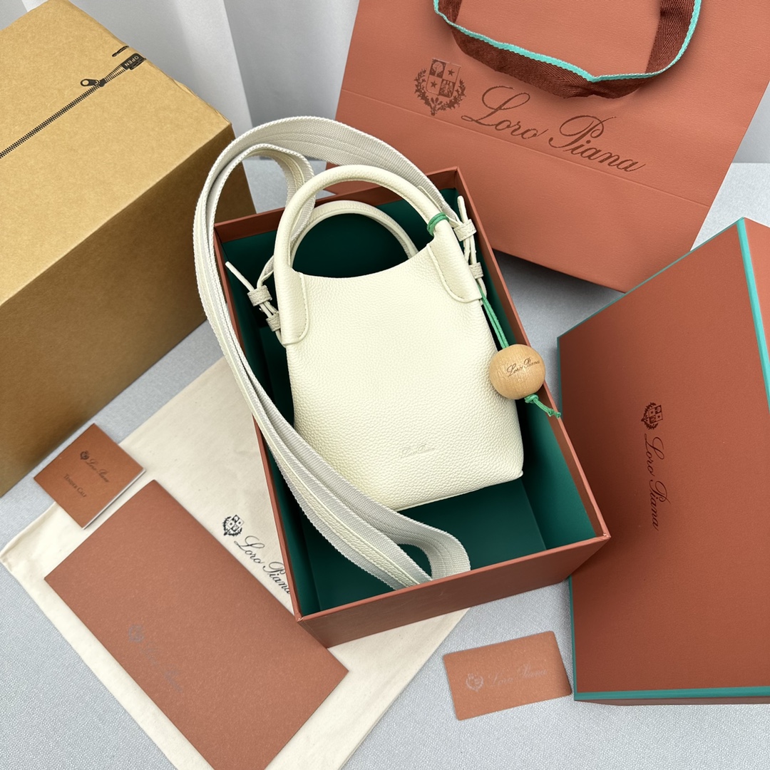 로로피아나 베일백 마이크로 / 스몰 / 미듐