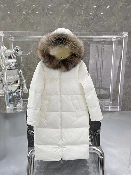 몽클레어 마리오니에르 패딩