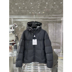 몽클레어 몽클라 패딩 (남성용)