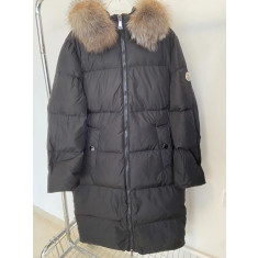 몽클레어 마리오니에르 패딩