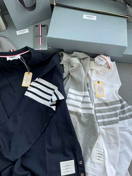 [TJ공장] 톰브라운 긴팔티셔츠 (남녀공용)