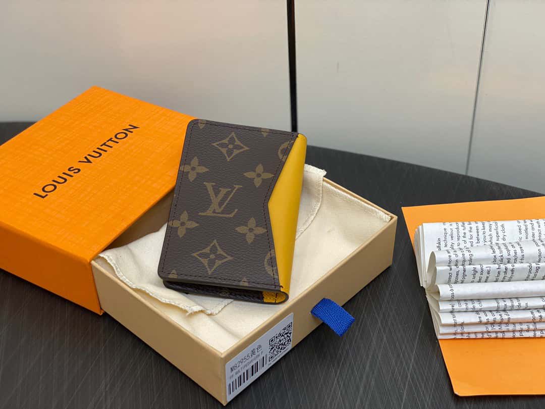 루이비통 포켓 오거나이저 모노그램 마카사 지갑