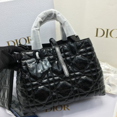 디올 뚜주흐백 페이던트 스몰, 미듐, 라지