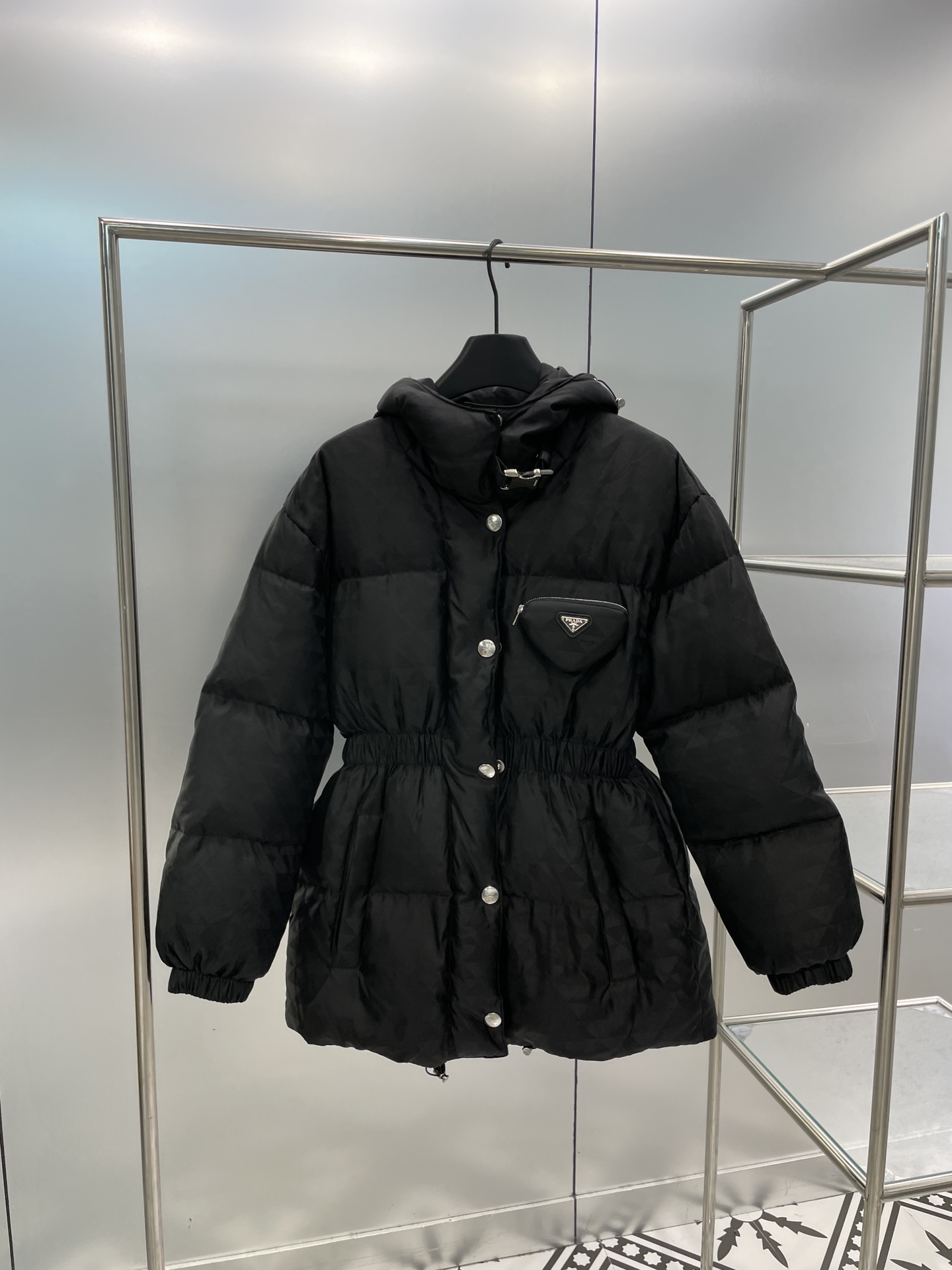 프라다 여성 패딩 (2가지 원단)
