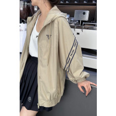 프라다 여성 자켓