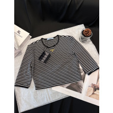 프라다 여성 긴팔티