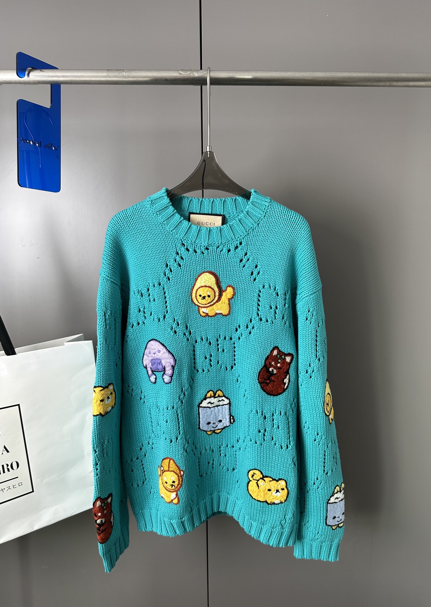 구찌 여성 긴팔티