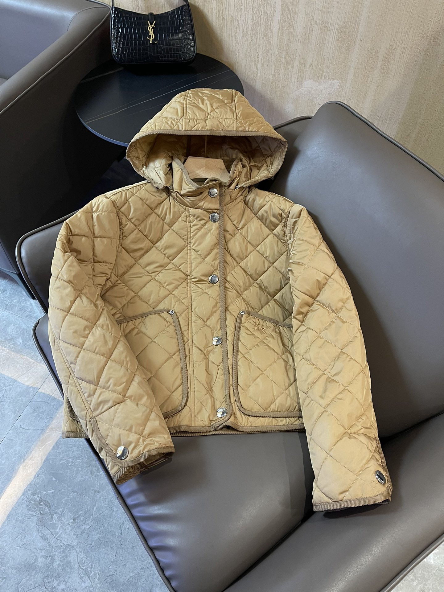 버버리 여성 퀼팅 자켓