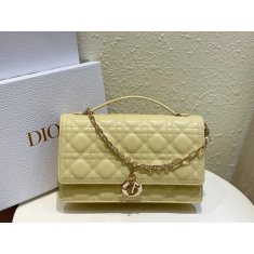 디올 MISS DIOR 탑핸들백