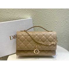 디올 MISS DIOR 탑핸들백