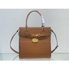 디올 CD Lock 토트백