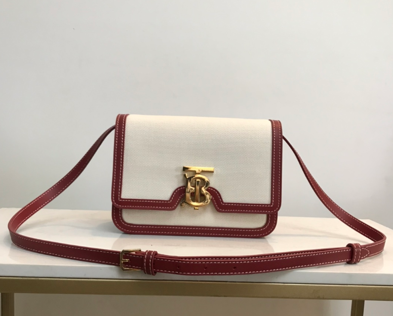 버버리 TB 크로스백 스몰 