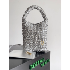 보테가베네타 24ss Cabat Bucket 스몰 까바 버킷백