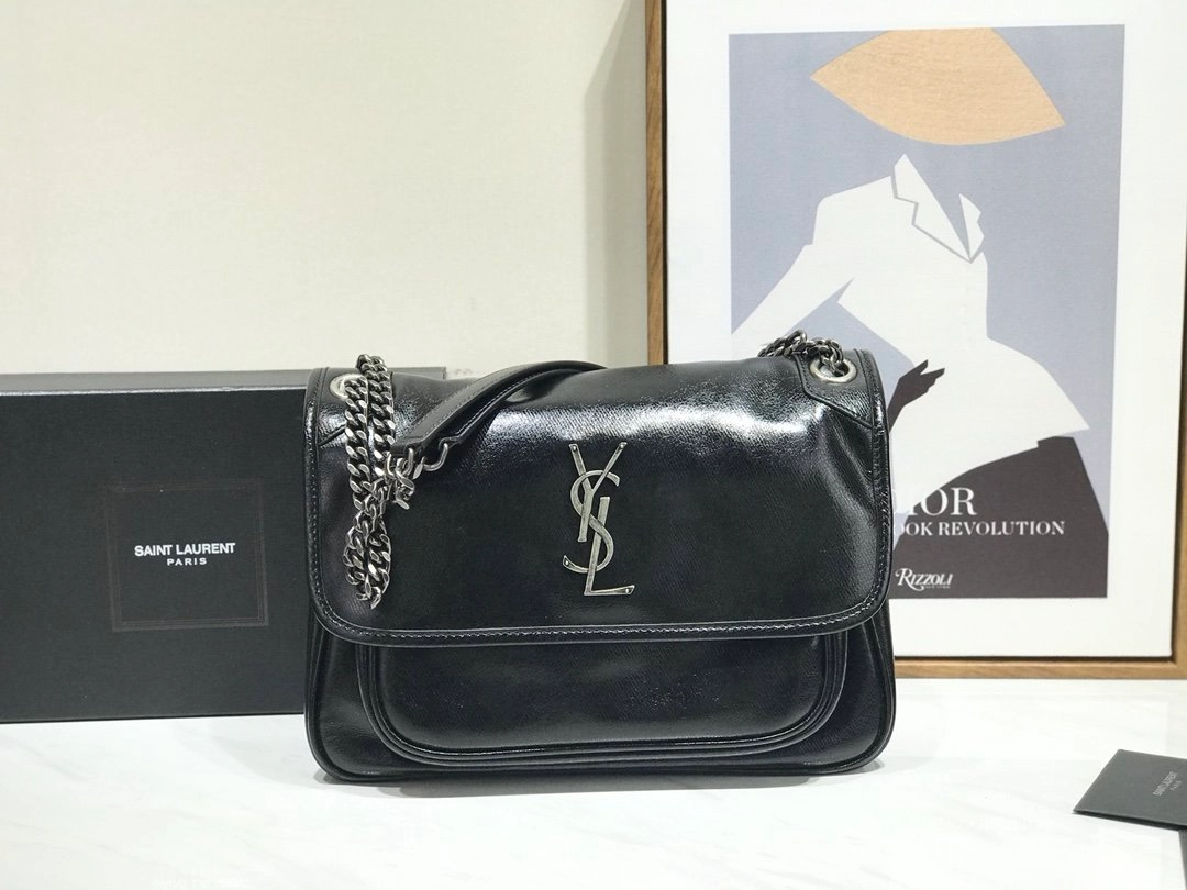 생로랑 니키백 미듐