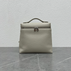 로로피아나 엑스트라 포켓 백팩 L 23.5