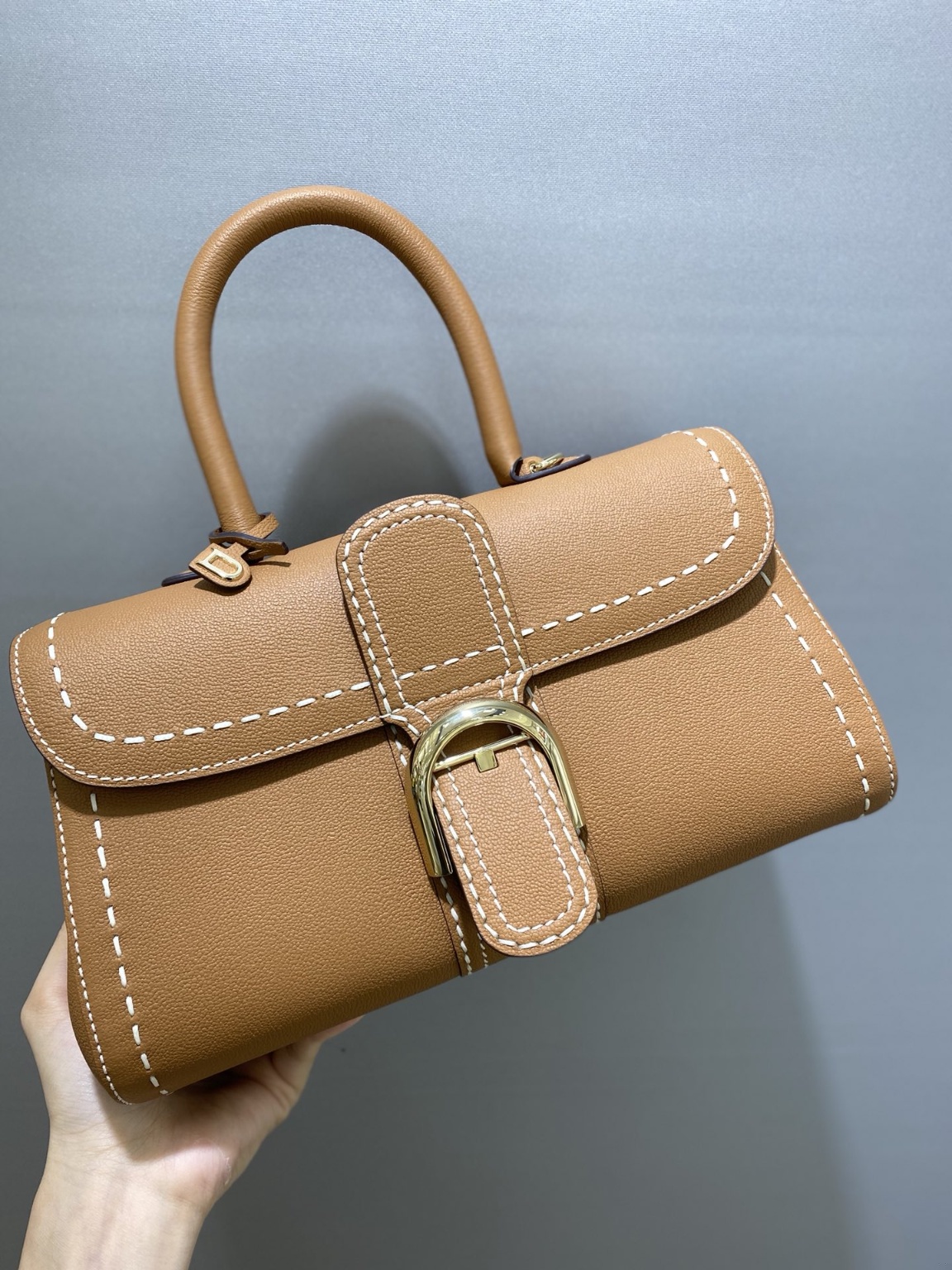 델보 브리앙이스트웨스트