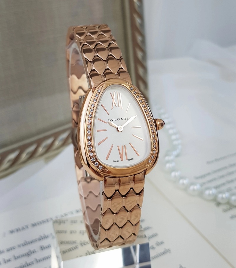 불가리 세르펜티 세두토리 시계