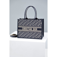 디올 오블리크 북토트백 미듐