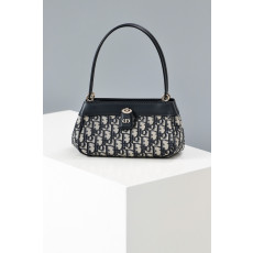 디올 키백 스몰