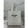 프라다 라피아 크로셰 토트백 1BG393