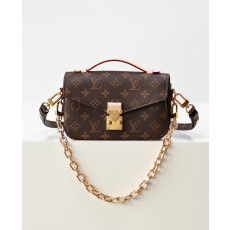 루이비통 포쉐트메티스 EW 【매장-320만원대】