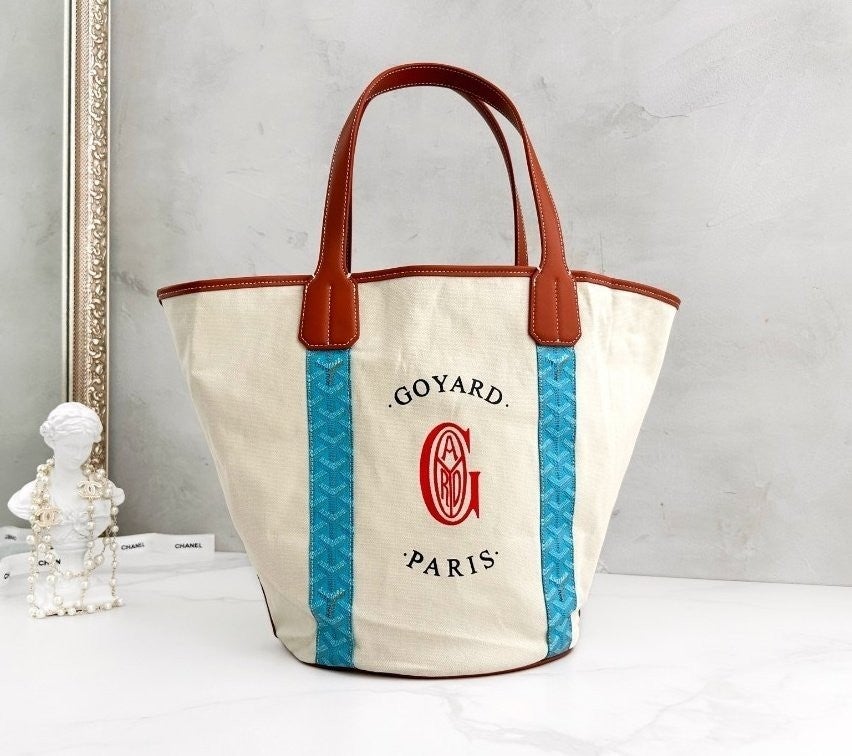 고야드 벨하라 리버서블 쇼퍼백 (국내배송)