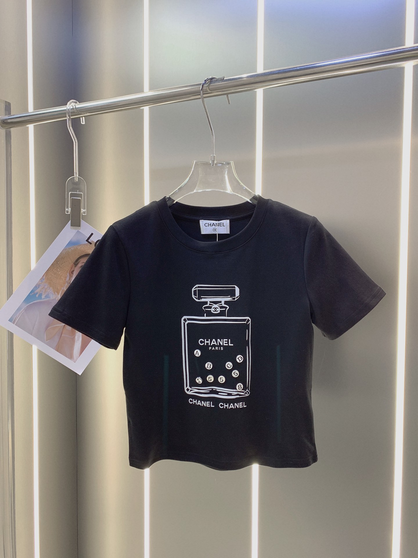 샤넬 여성 반팔티