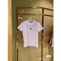 미우미우 여성 반팔티