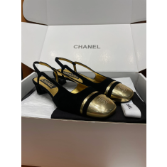 샤넬 스퀘어토 슬링백 샌들