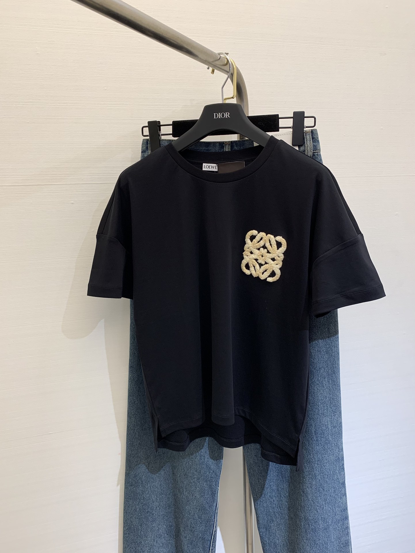 로에베 여성 반팔티