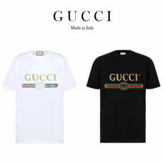 구찌 페이크 로고 반팔 티셔츠 남녀공용