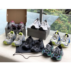 발렌시아가 10XL 스니커즈