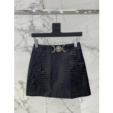 베르사체 가죽 스커트