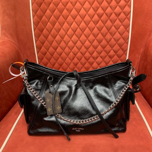 루이비통 캐리올 카고 PM