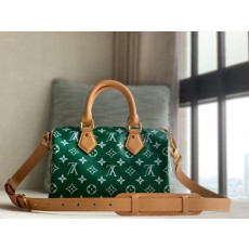 루이비통 Speedy 스피디 P9 반둘리에 25 모노그램