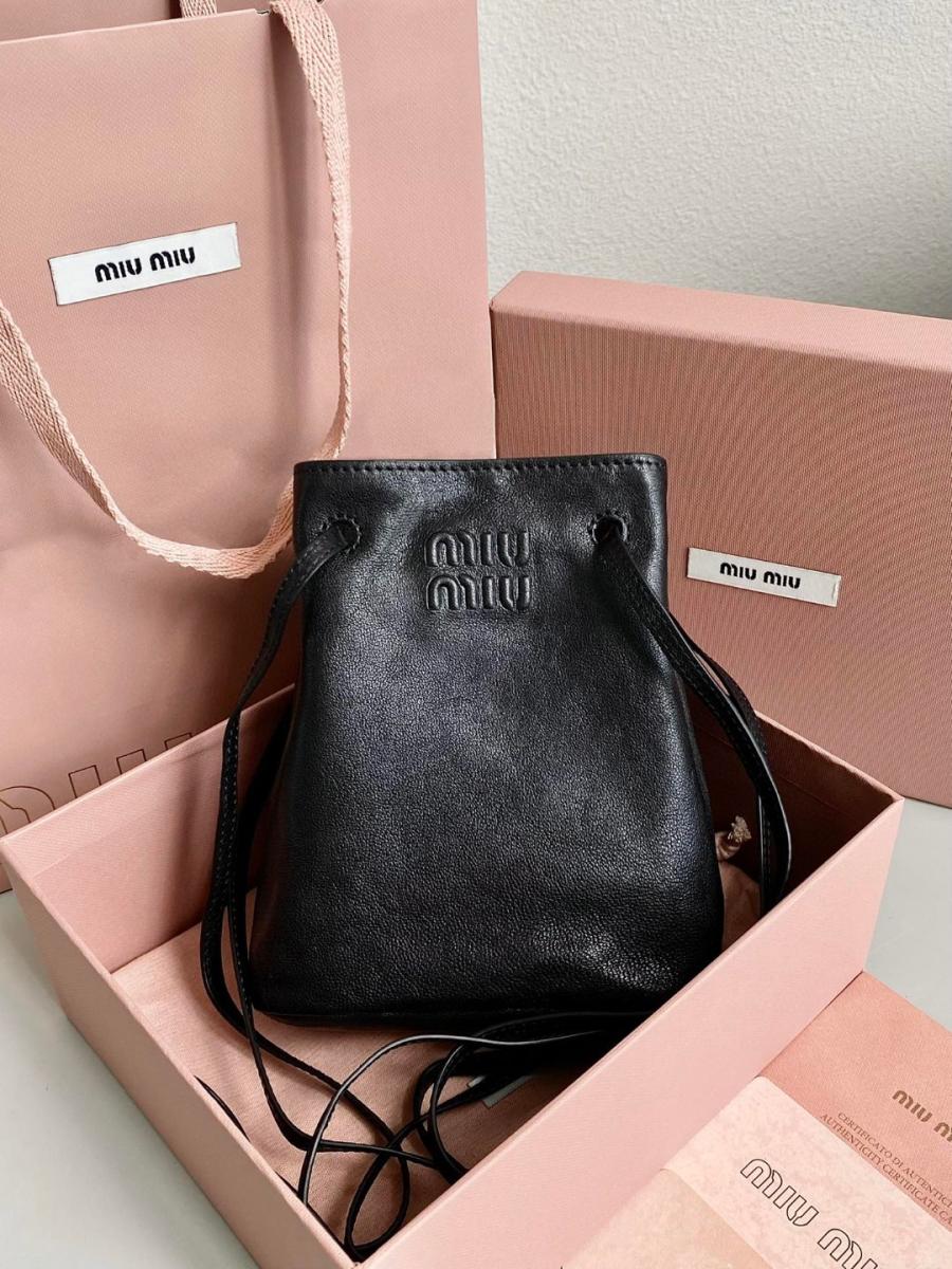 미우미우 나플락 파우치 버킷백