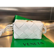 보테가베네타 카메라백 루프백 스몰