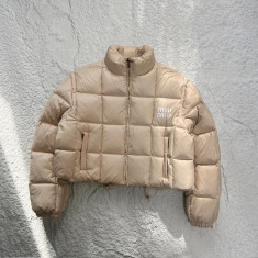 미우미우 여성 로고 크롭 패딩