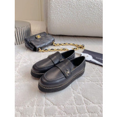 샤넬 크럼플드 램스킨 모카신 로퍼 G45734 (2컬러)