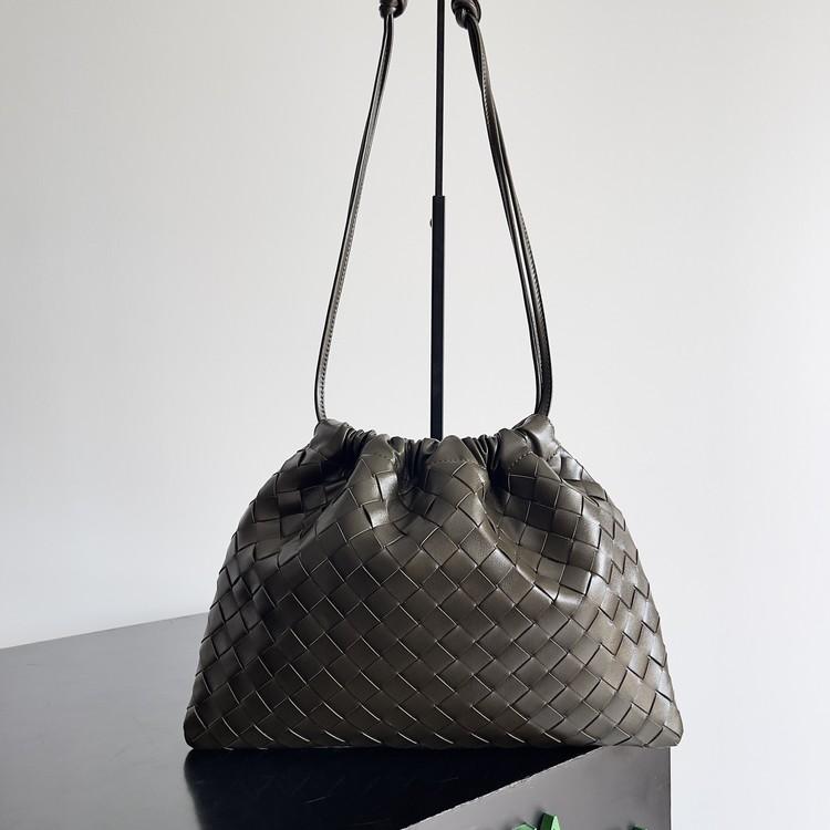 보테가베네타 더스트백 스몰, 미디움