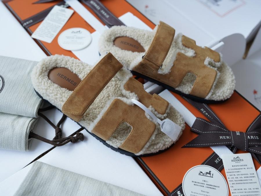 에르메스 시프레 샌들(시어링)