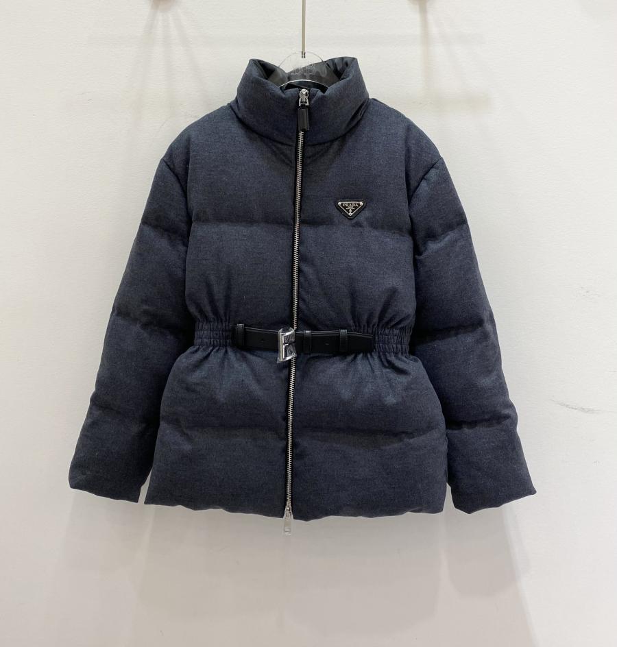 프라다 여성 패딩