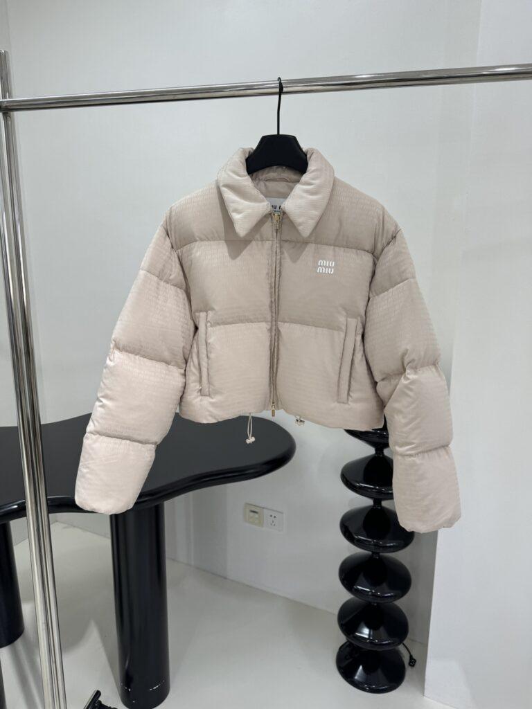 미우미우 24FW 다운 자켓 크롭 패딩