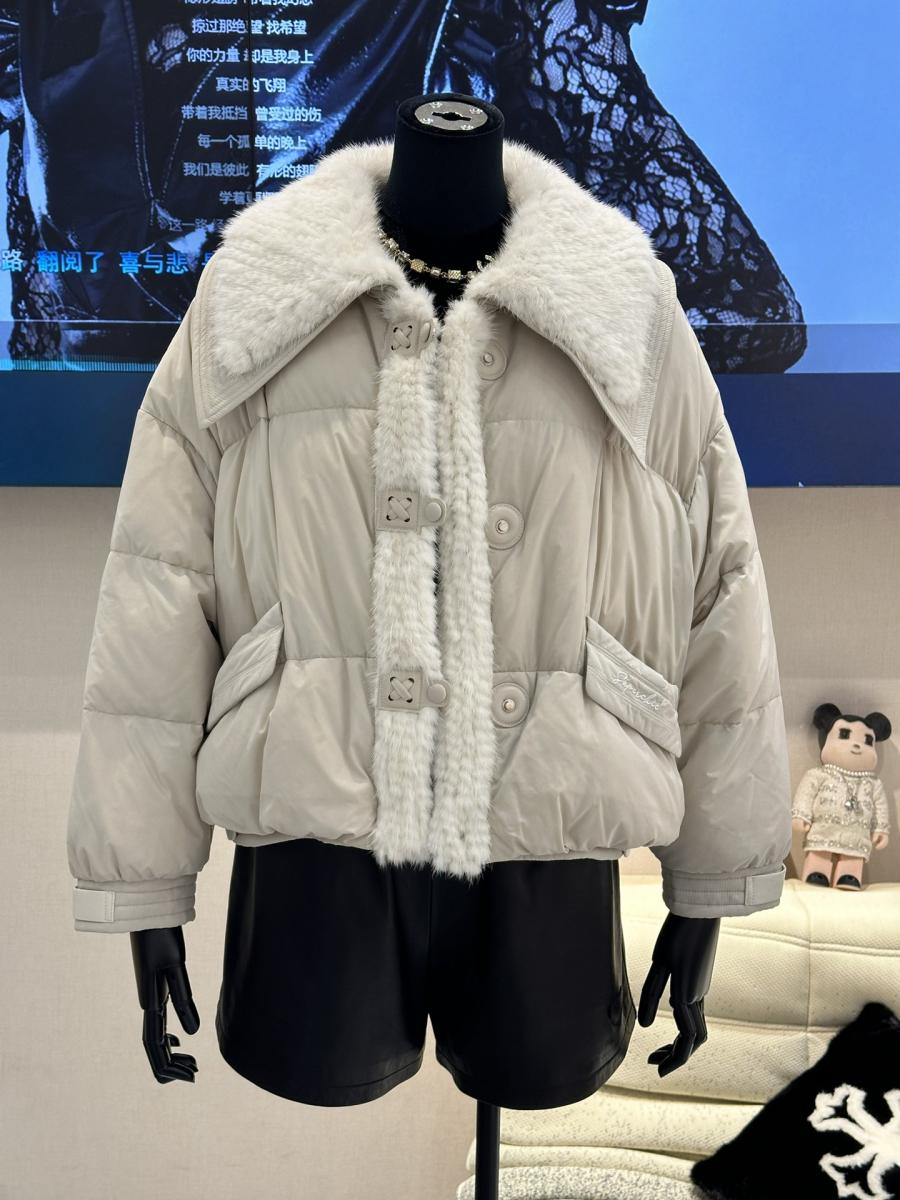 막스마라 여성 패딩