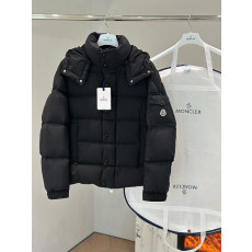 몽클레어 베제르 쇼트 다운 패딩 남성용