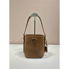 프라다 두블레 파니에 스몰 버킷백 1BE078A