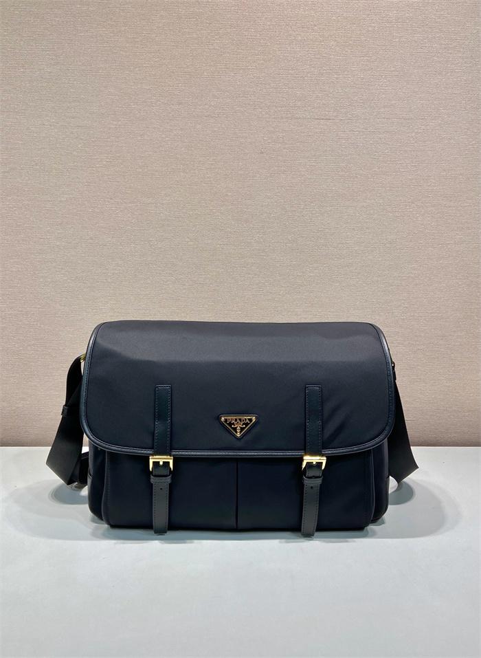 프라다 라지 가죽 숄더백