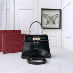 페라가모 아이코닉 켈리백 스몰 DY-212269 (올수공)