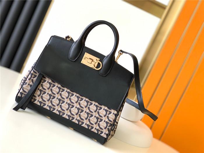 페라가모 토트&숄더백 F21308